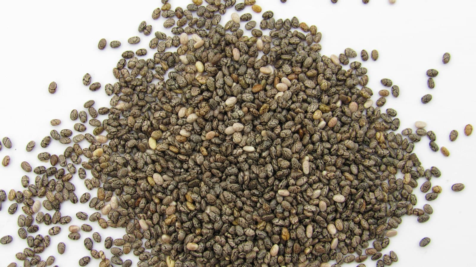 Chia Seeds Nutrition Facts and Omega 3 Benefits Per Tablespoon