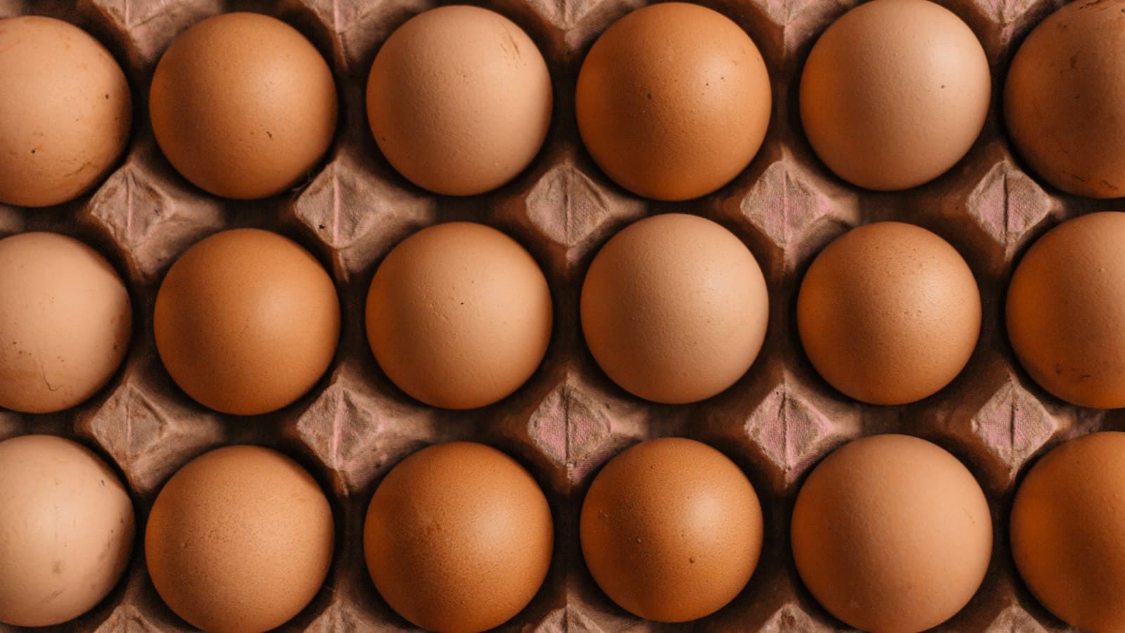 Egg Nutrition Facts: Protein Per Whole Egg Breakdown